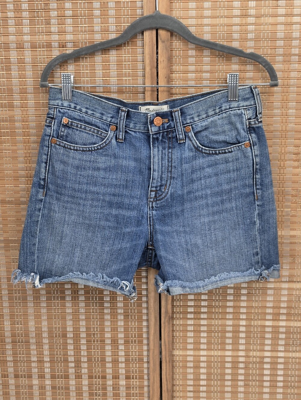 ☆ Madewell High-Rise Denim Cutoff Shorts Size 26 E8926